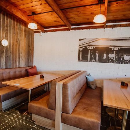 Wallaby Hotel Mudgeeraba Ngoại thất bức ảnh