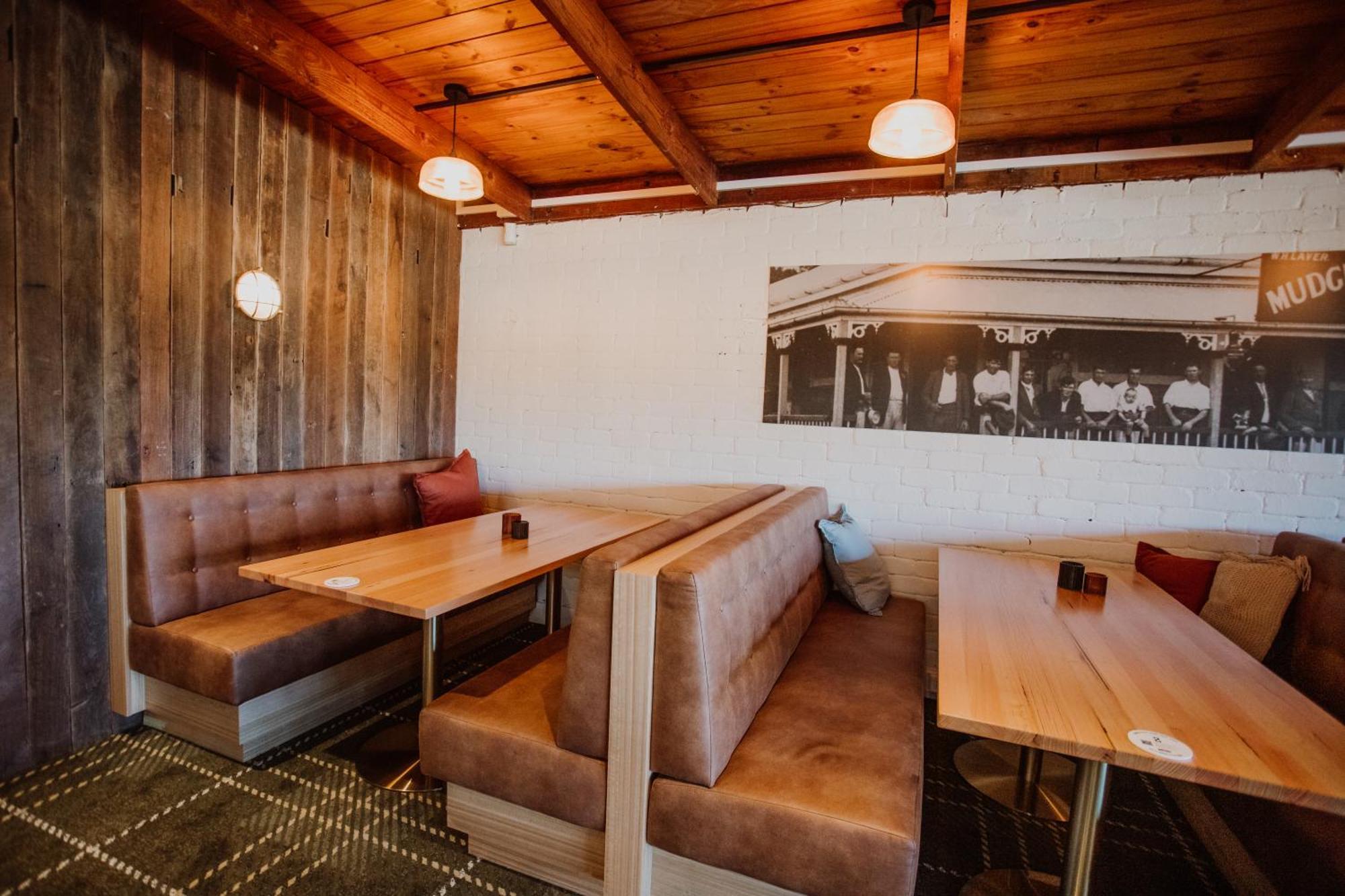 Wallaby Hotel Mudgeeraba Ngoại thất bức ảnh
